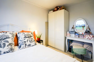 Photo 9- click for photo gallery